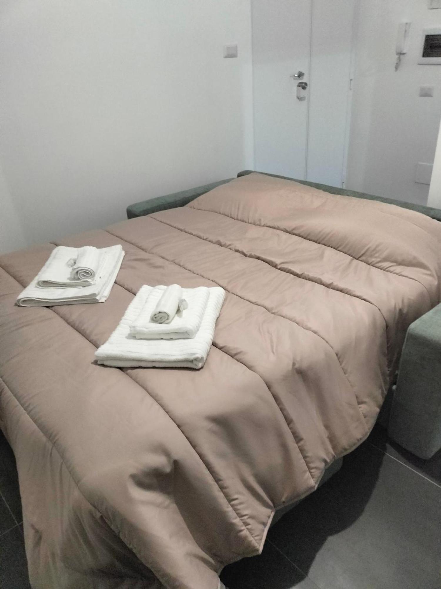 רומא Azzurra Guest House Vaticano מראה חיצוני תמונה