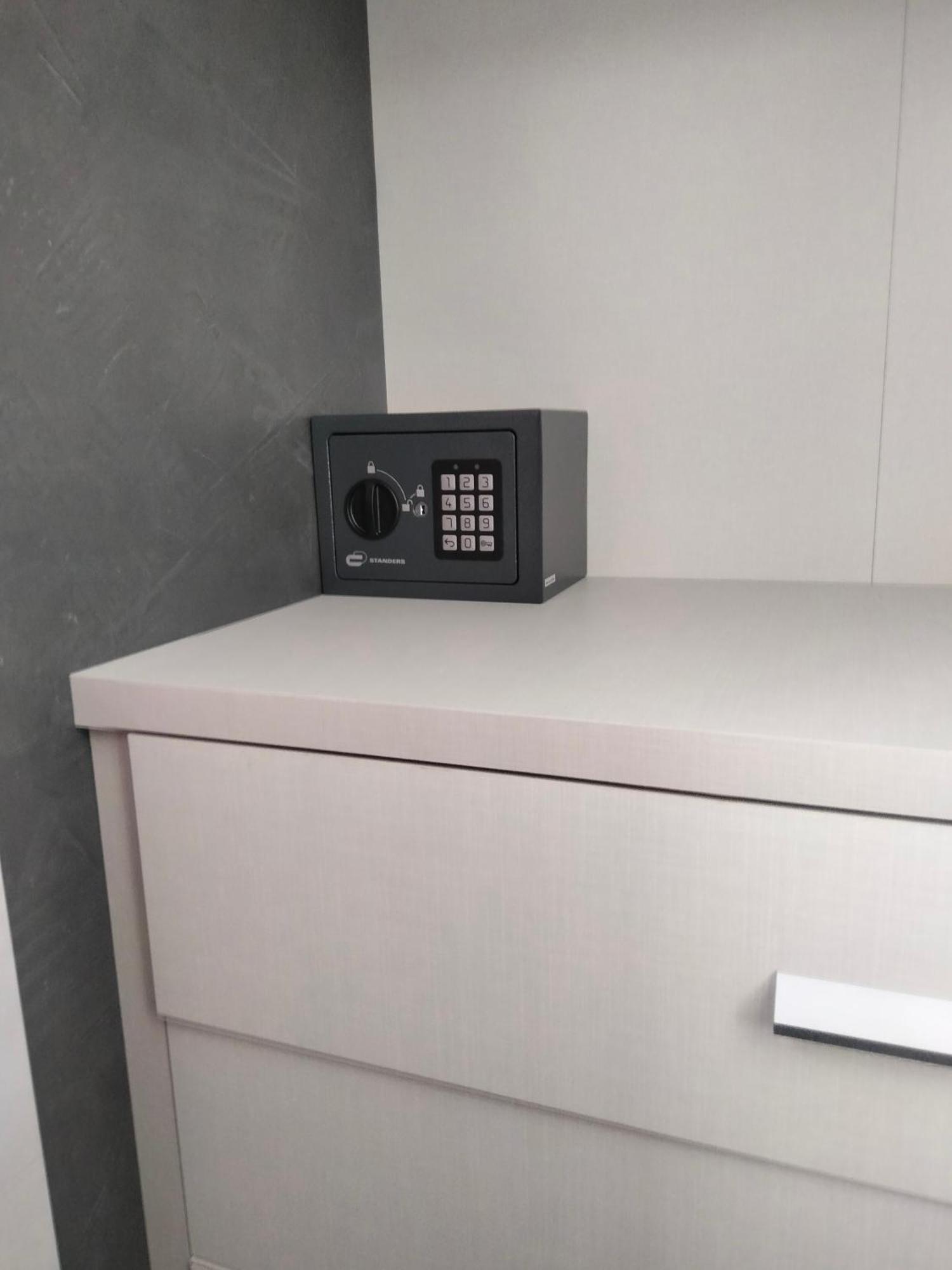 רומא Azzurra Guest House Vaticano מראה חיצוני תמונה